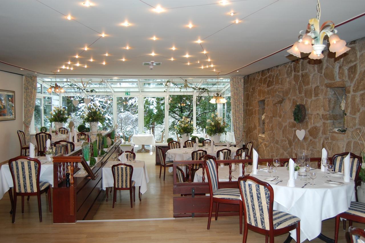 Alfa Hotel Санкт Ингберт Екстериор снимка